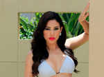 Nadyalee strikes a sensuous pose, flaunting her perfectly toned body. Photogallery - Times of India