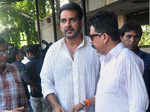 Shahbaz Khan during the funeral of veteran TV actress Sudha Shivpuri Photogallery - Times of India