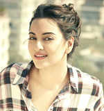 Happy Birthday Sonakshi Photogallery - Times of India
