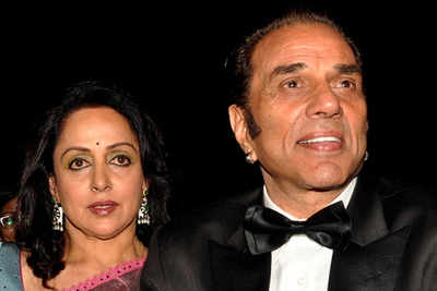Hema Malini: Everything is fine and Dharamji was just visiting his doctor for a routine check up