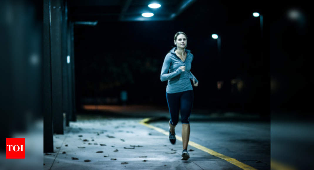 Benefits of running at night - Times of India