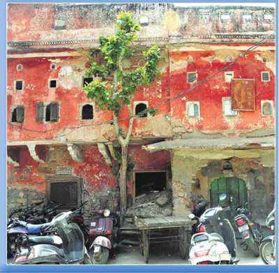 Walled city no more in `pink' of health