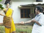 Gouthami and Kamal Haasan in a still Photogallery - Times of India