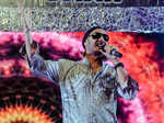 Sukhbir performs during Abhijeet Bhattacharya’s twenty-fifth wedding anniversary Photogallery - Times of India