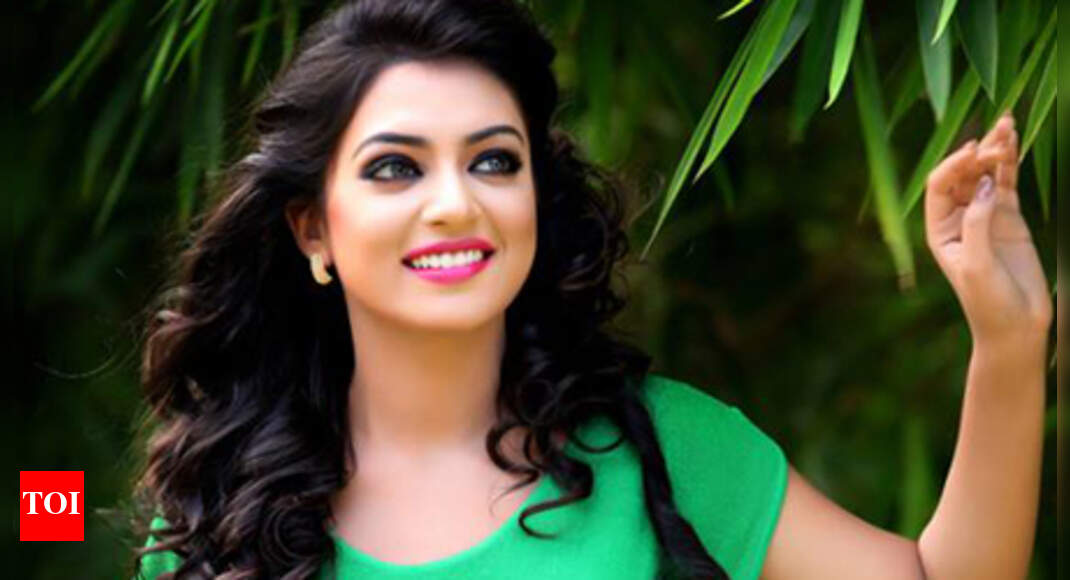 Nazriya's runin on the road Malayalam Movie News Times of India