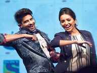 Hussain-Asha join the fun with 'Indian Idol Junior' participants