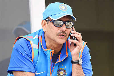 Ravi Shastri to stay team director till World Twenty20?