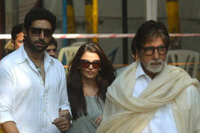 'Sarkar Raj' clocks 7 years, Bachchan nostalgic