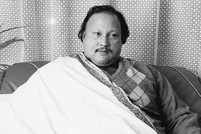 Maestro Nusrat Fateh Ali Khan's story retold by French author
