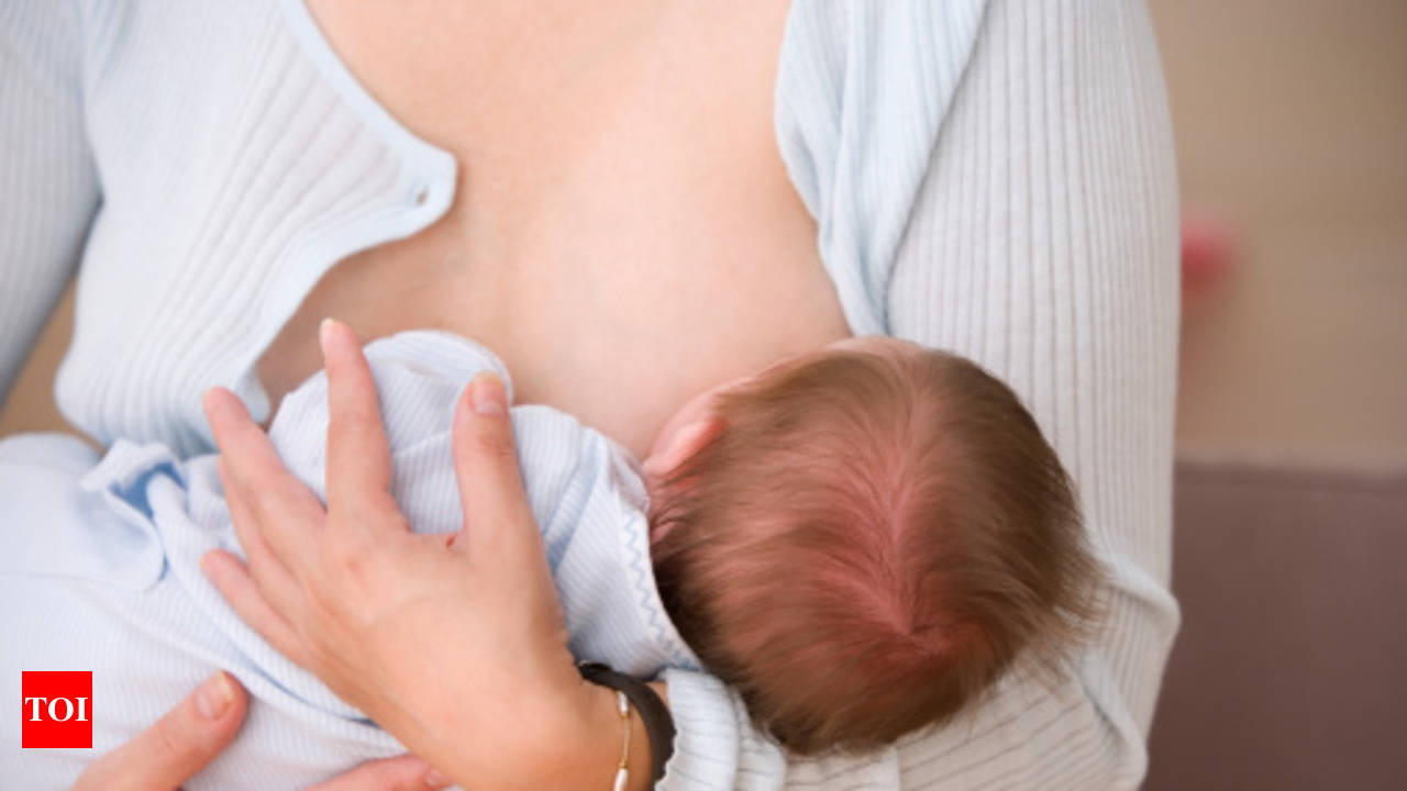 Breastfeeding: The right and the wrong - Times of India