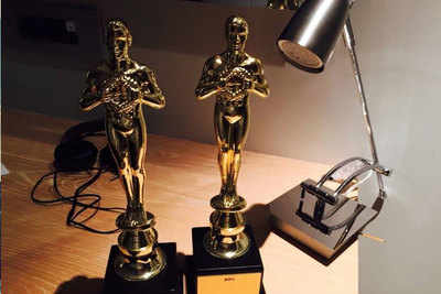 Ravi Kishan wins two awards at the first International Bhojpuri Film Awards