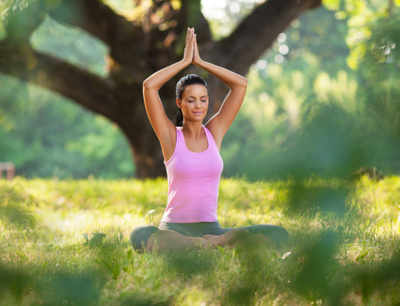 Yoga poses that can beat air pollution