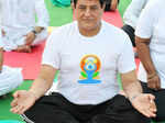 Gajender Chauhan along with other participate in a mass yoga session
