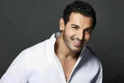 Anees Bazmee has signed John Abraham for another comedy