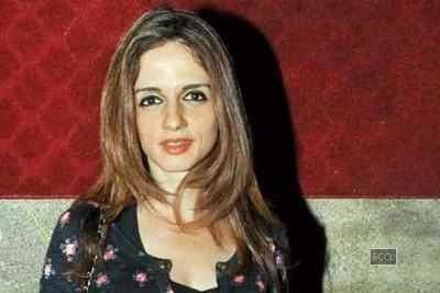 Sussanne misses kids who are holidaying with Hrithik Roshan