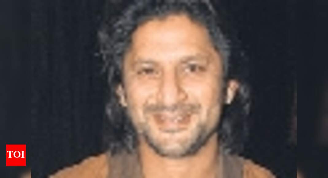 Arshad's pregnancy notebook | Hindi Movie News - Times of India