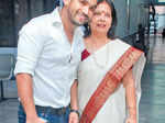 Shahnawaz poses with Jyoti Kashyap during a reunion party