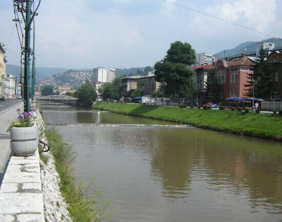 Time travelling in Sarajevo