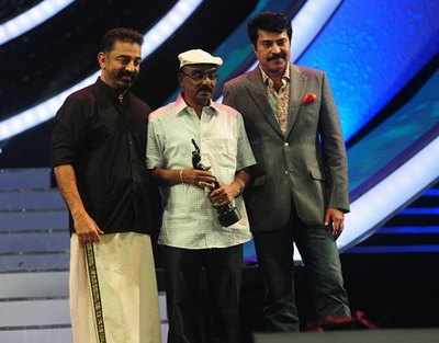 IV Sasi wins lifetime achievement award at Filmfare