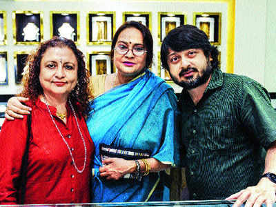 Senco Gold & Diamonds launch the 'Bela Sheshe' Anniversary Collection in Mumbai