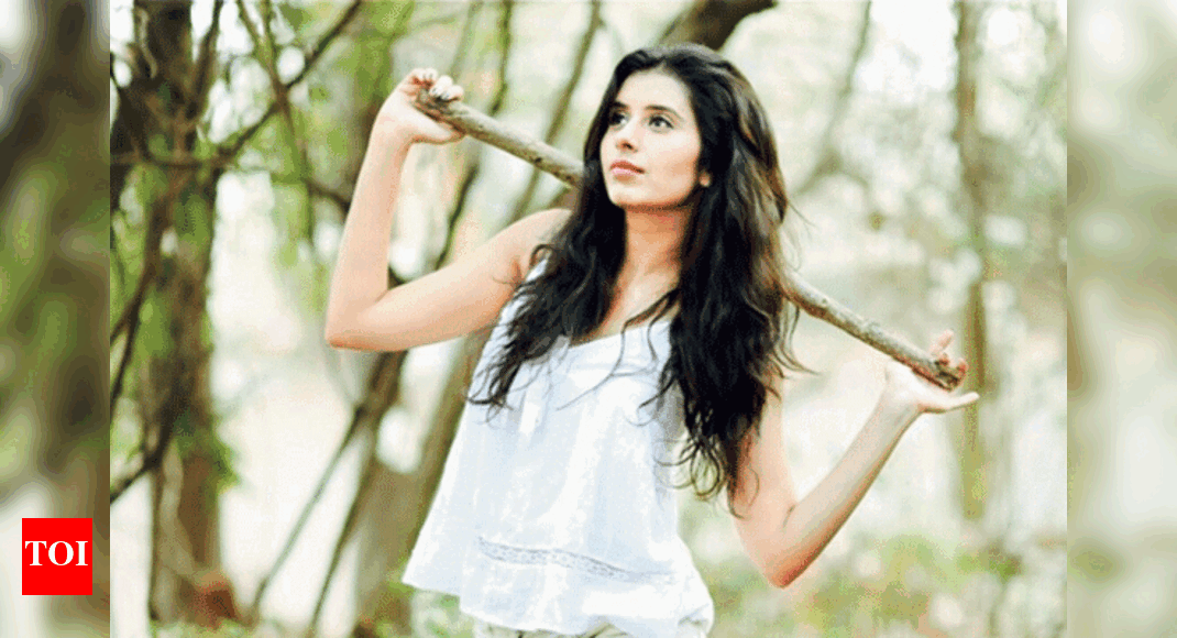 namita in mere angne mein namita in mere angne mein