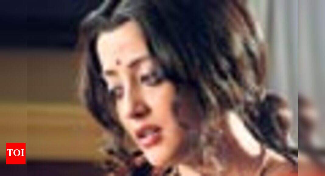 Raima, Riya to act together | Hindi Movie News - Times of India