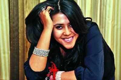 Ekta wants to marry Chetan Bhagat, if he is available