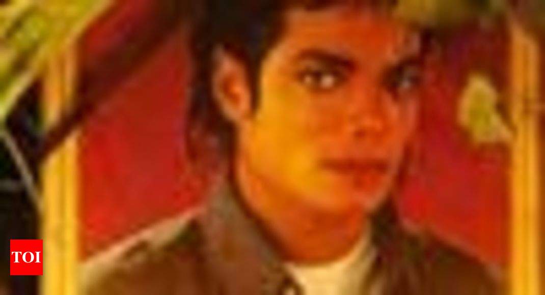 Michael Jackson's light glove sells for £44,000