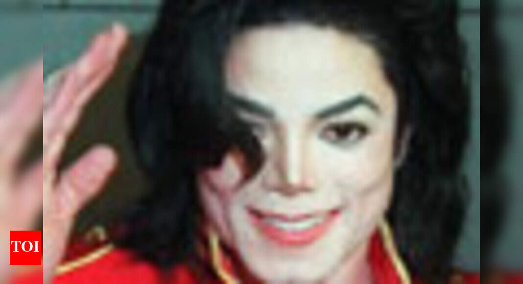 Brother describes final moment with MJ | English Movie News - Times of ...