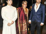 Ratna Pathak poses with her sons Vivaan Shah and Imaad Shah