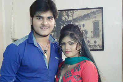 Arvind Akela and Nisha Dubey in Dildar Sajna