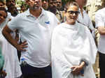 Atul Agnihotri and Alvira Khan during NM Gunjalkar's funeral