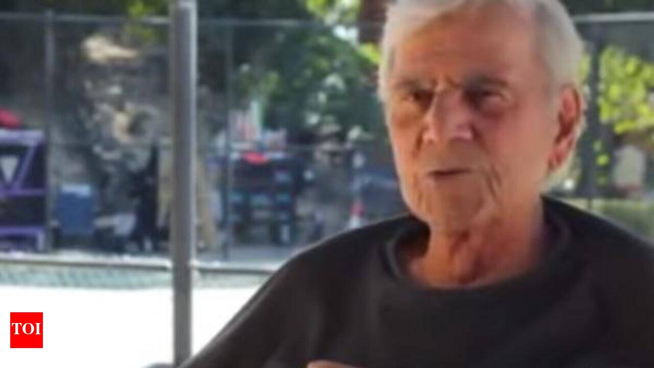 Alex Rocco Dead Godfather And The Simpsons Actor Renowned