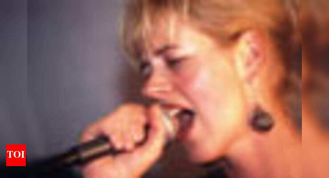 Sing me a song... - Times of India