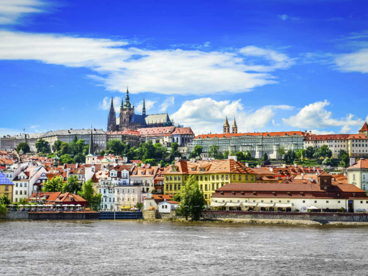 Prague Romantic Places Hidden Romantic Spots In Prague Times Of India Travel 0988