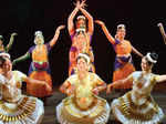 A synchronised act by the performers