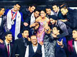 Times Group MD, Vineet Jain and Kareena Kapoor pose with Mr. India 2015 participants
