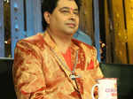 Jeet Ganguly on the sets of TV reality show Great Music Gurukul
