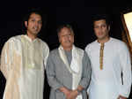 Amjad, Ayaan and Amaan play Vande Mataram
