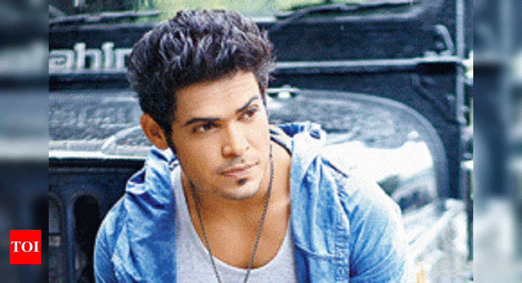 Kunwar Amar Singh hosts a Friendship Day Special event - Times of India