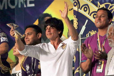 MCA ends Shah Rukh Khan's Wankhede ban
