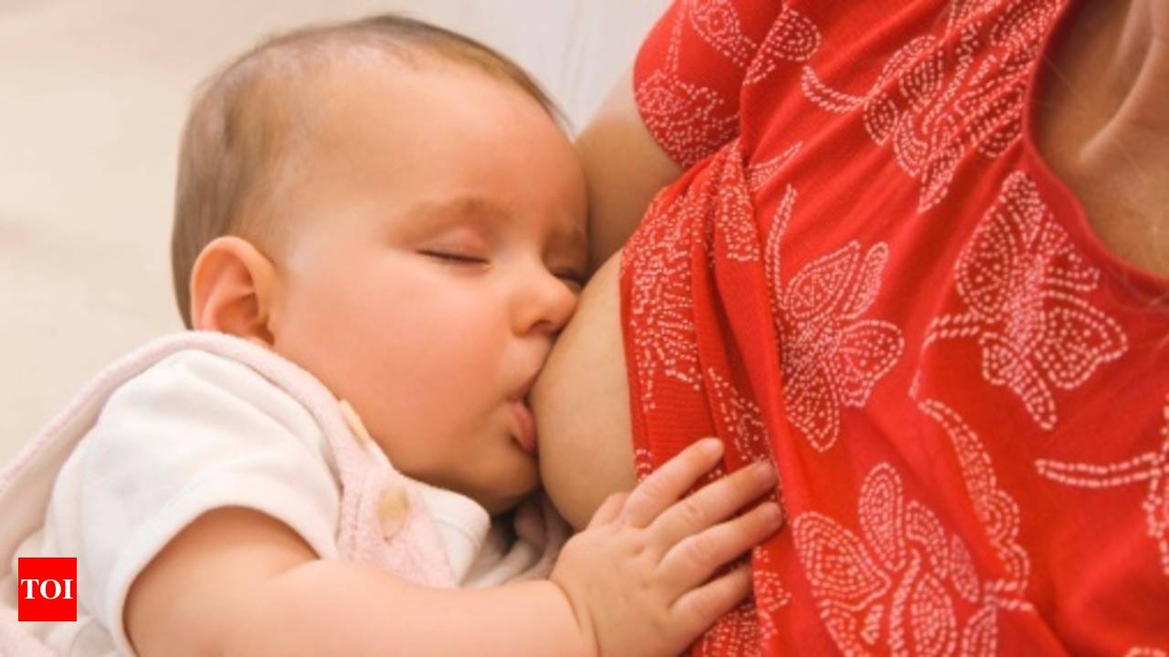 Mothers participating in Big Latch On attempt world breast-feeding