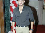 Alan Kapoor poses as he arrives for Sara Khan's birthday party