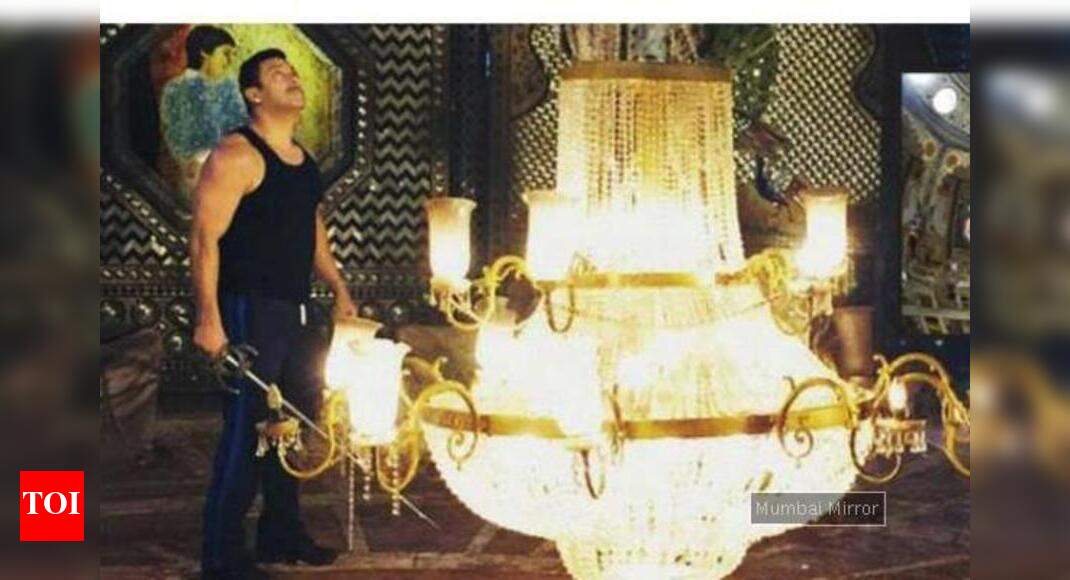 Mirrors, mirrors on the walls Hindi Movie News Times of India