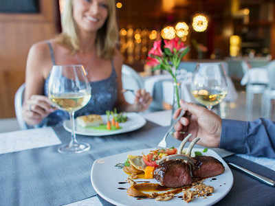 Safety rules to follow while eating out
