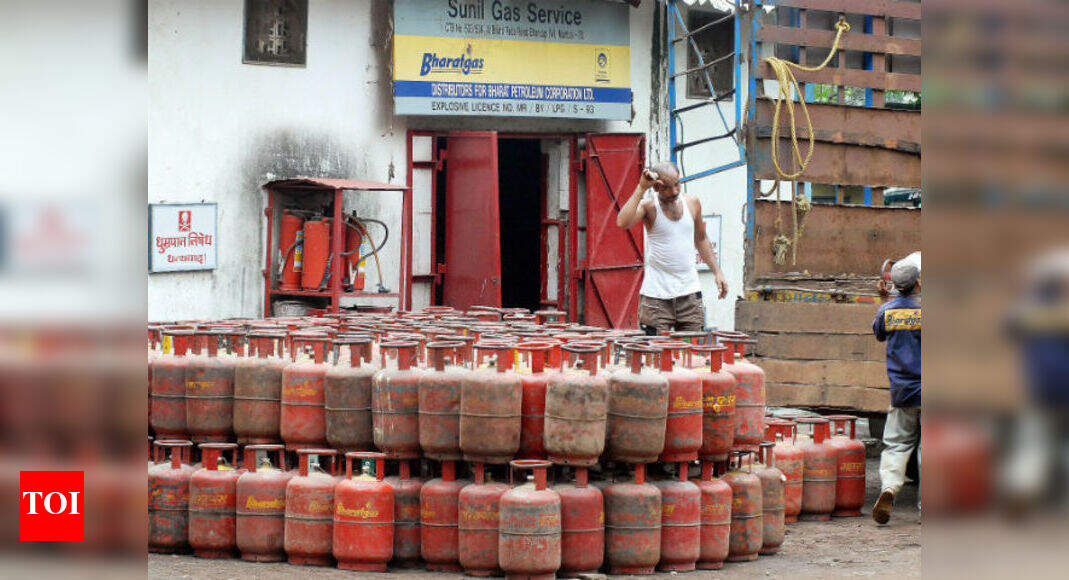 Government caps kerosene subsidy at Rs 12/litre, LPG at Rs 18/kg Times of India
