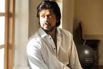 'Chak De! India' clocks 8 years, SRK thanks female co-stars