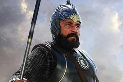 Sathyaraj to set aside over 100 days for Baahubali 2