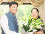 Chief Minister of Rajasthan, Vasundhara Raje meeting the Minister of State (Independent Charge) for Power