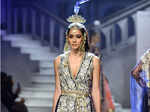 A model walks the ramp for Suneet Varma